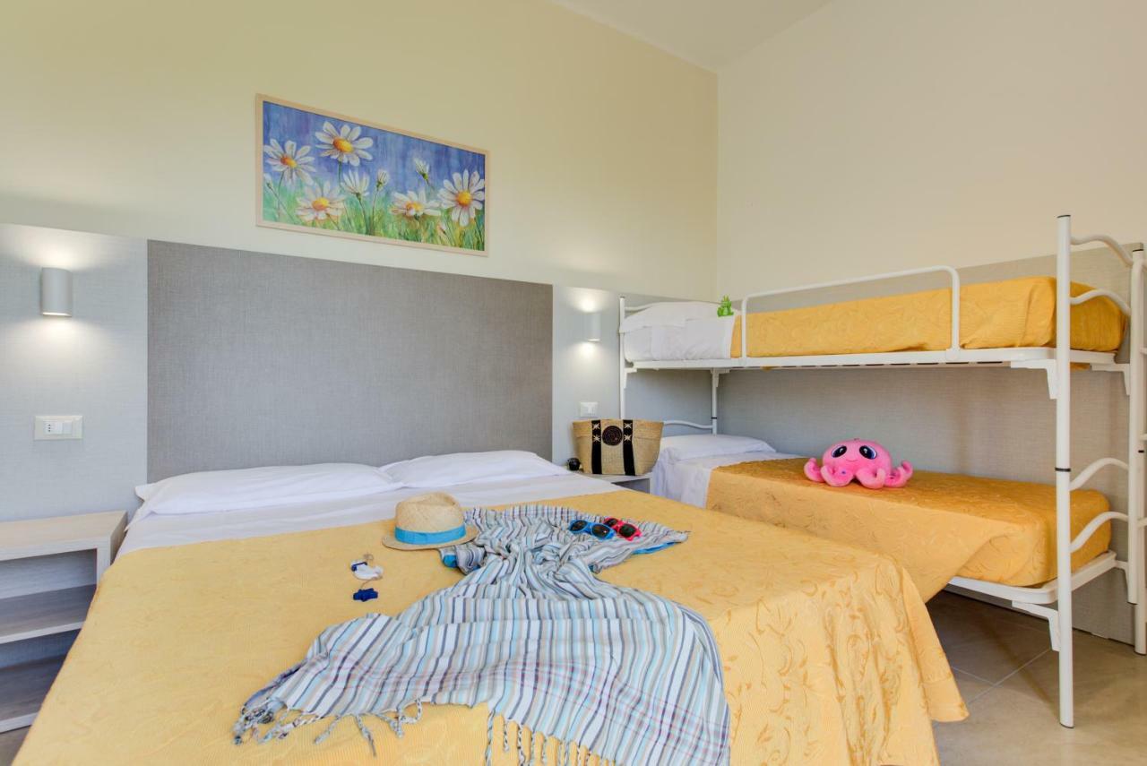 Hotel Reyt Rimini Esterno foto